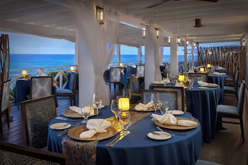 Sea Breeze Beach House By Ocean Hotels - All Inclusive