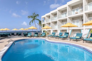 Sea Breeze Beach House By Ocean Hotels - All Inclusive