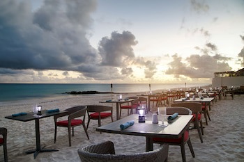 Sea Breeze Beach House By Ocean Hotels - All Inclusive
