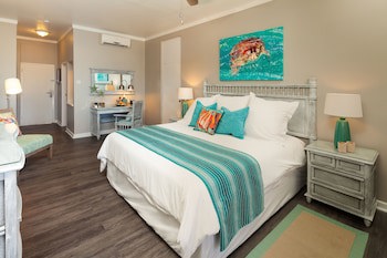 Sea Breeze Beach House By Ocean Hotels - All Inclusive