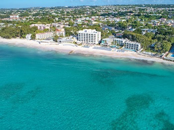 Sea Breeze Beach House By Ocean Hotels - All Inclusive