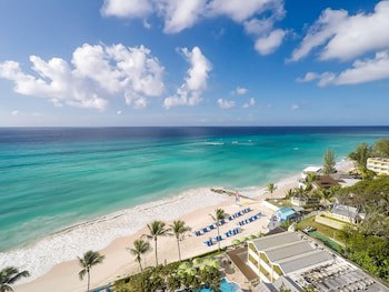Sea Breeze Beach House By Ocean Hotels - All Inclusive