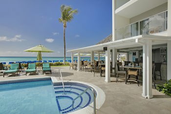 Sea Breeze Beach House By Ocean Hotels - All Inclusive