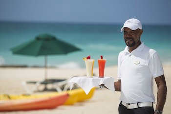 Sea Breeze Beach House By Ocean Hotels - All Inclusive