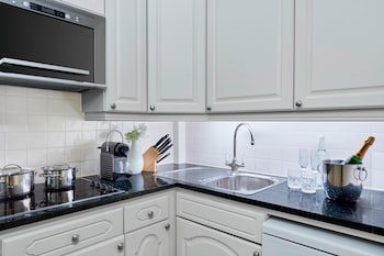 47 Park Street - Grand Residences By Marriott