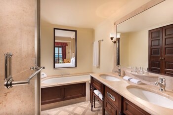 Castillo Hotel Son Vida, A Luxury Collection Hotel, Mallorca - Adults Only