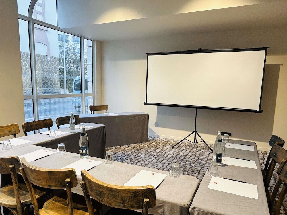 Ibis Vichy