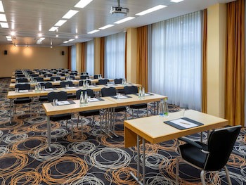Movenpick Hotel Nuernberg Airport galeri fotoğrafı