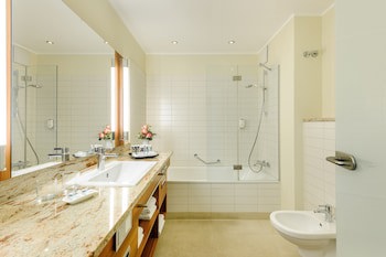 Mercure Dusseldorf City Center fotoğrafı