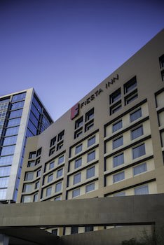 Fiesta Inn Monterrey Valle