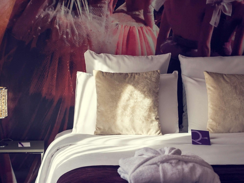 Mercure Paris Place d