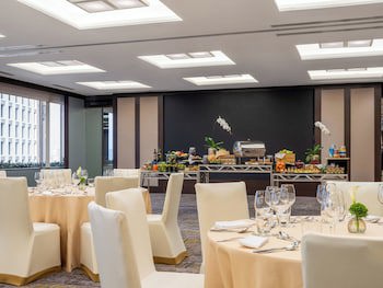 Crowne Plaza Bangkok Lumpini Park, An Ihg Hotel