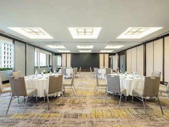 Crowne Plaza Bangkok Lumpini Park, An Ihg Hotel