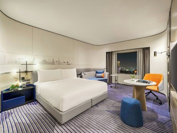 Crowne Plaza Bangkok Lumpini Park, An Ihg Hotel