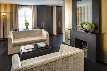 60 Hyde Park Gate Hotel