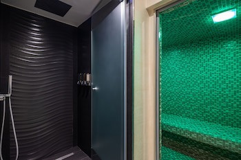 60 Hyde Park Gate Hotel