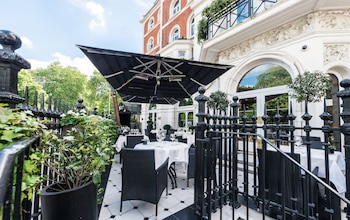60 Hyde Park Gate Hotel