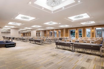 Sheraton Brussels Airport Hotel