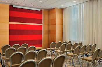 Sheraton Brussels Airport Hotel