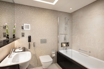 Crowne Plaza Bahrain, An Ihg Hotel