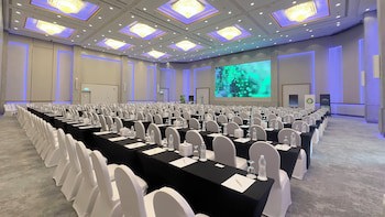 Crowne Plaza Bahrain, An Ihg Hotel