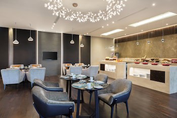 Crowne Plaza Bahrain, An Ihg Hotel