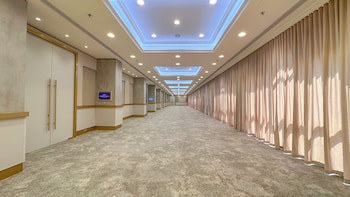 Crowne Plaza Bahrain, An Ihg Hotel