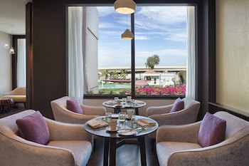 Crowne Plaza Bahrain, An Ihg Hotel
