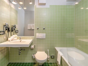 ibis Styles Hamburg Alster City galeri fotoğrafı