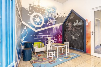 ibis Styles Hamburg Alster City galeri fotoğrafı
