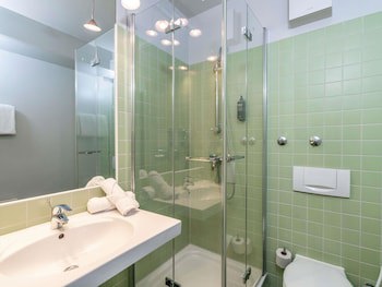 ibis Styles Hamburg Alster City galeri fotoğrafı
