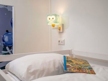 ibis Styles Hamburg Alster City galeri fotoğrafı