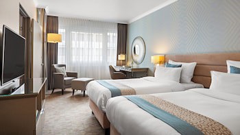 Crowne Plaza Berlin City Centre by IHG fotoğrafı