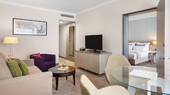 Crowne Plaza Berlin City Centre by IHG galeri fotoğrafı