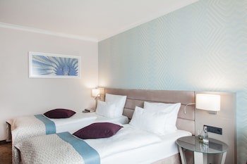Crowne Plaza Berlin City Centre by IHG galeri fotoğrafı