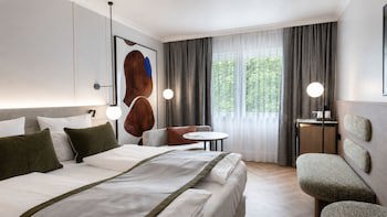 Crowne Plaza Berlin City Centre by IHG fotoğrafı
