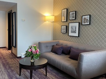 Crowne Plaza Berlin City Centre by IHG galeri fotoğrafı