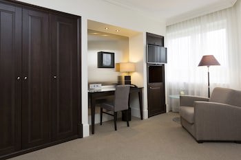 Elite Park Avenue Hotel