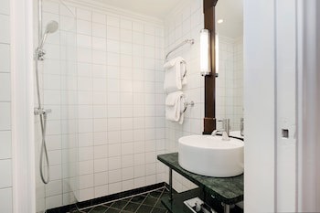 Elite Park Avenue Hotel