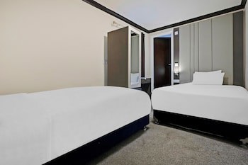Baltimore Hotel
