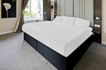 Baltimore Hotel