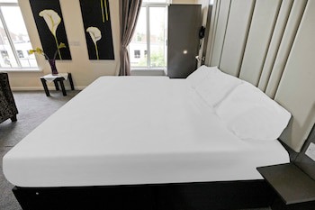 Baltimore Hotel
