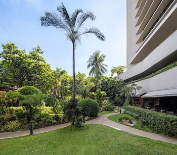 Dusit Thani Manila