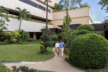 Dusit Thani Manila