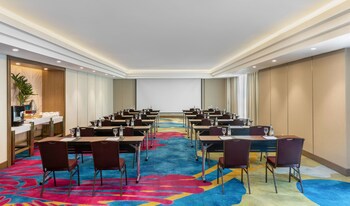 Dusit Thani Manila