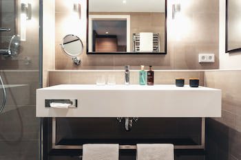 Holiday Inn Berlin City Center East Prenzlauer Berg by IHG galeri fotoğrafı
