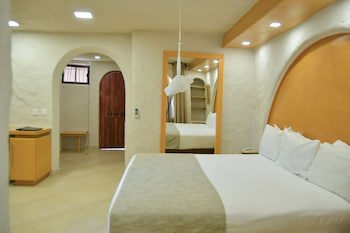 Caribbea Bay Resort