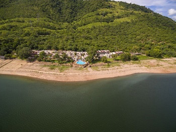 Caribbea Bay Resort