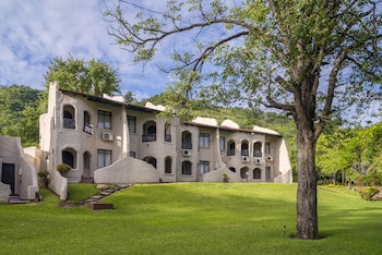 Caribbea Bay Resort