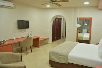 Caribbea Bay Resort